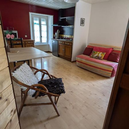 Gourmandise Apartment Кутанс Екстериор снимка