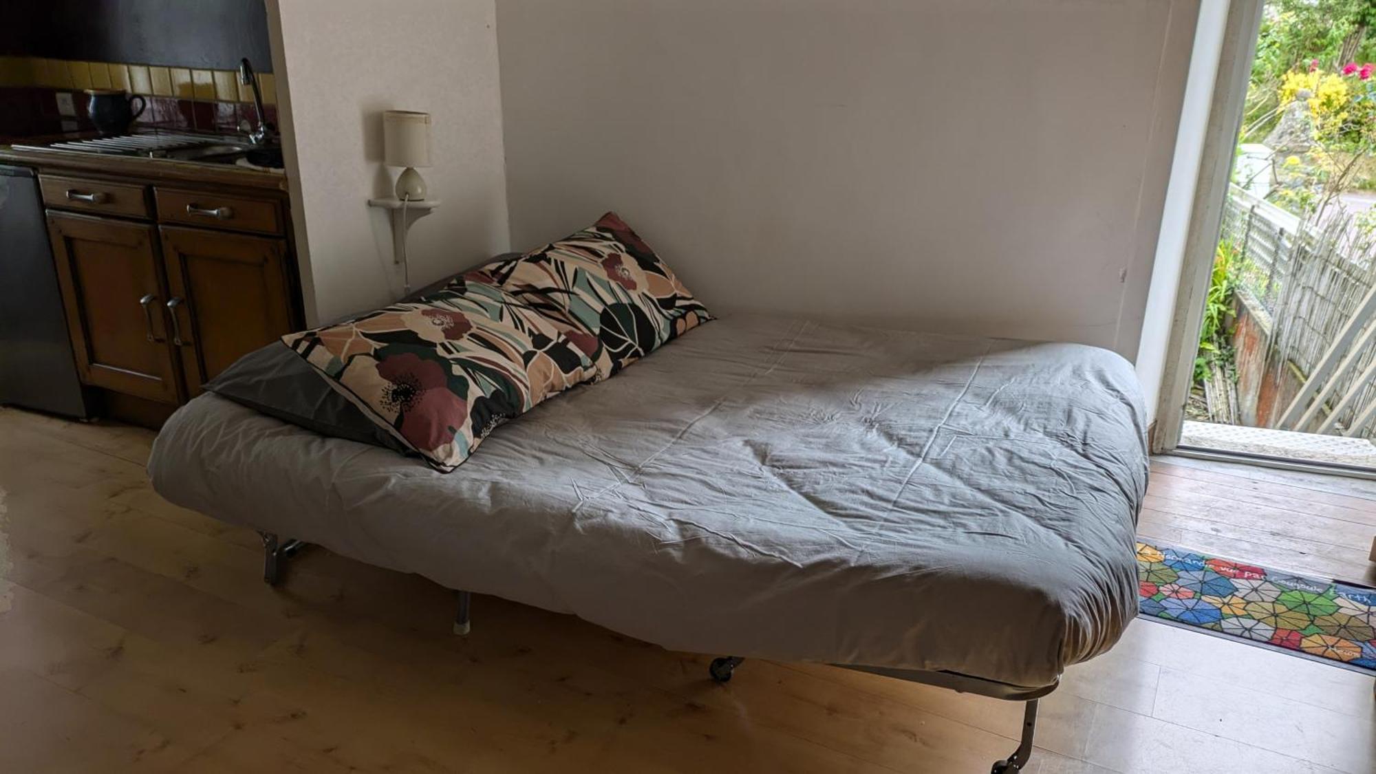 Gourmandise Apartment Кутанс Екстериор снимка